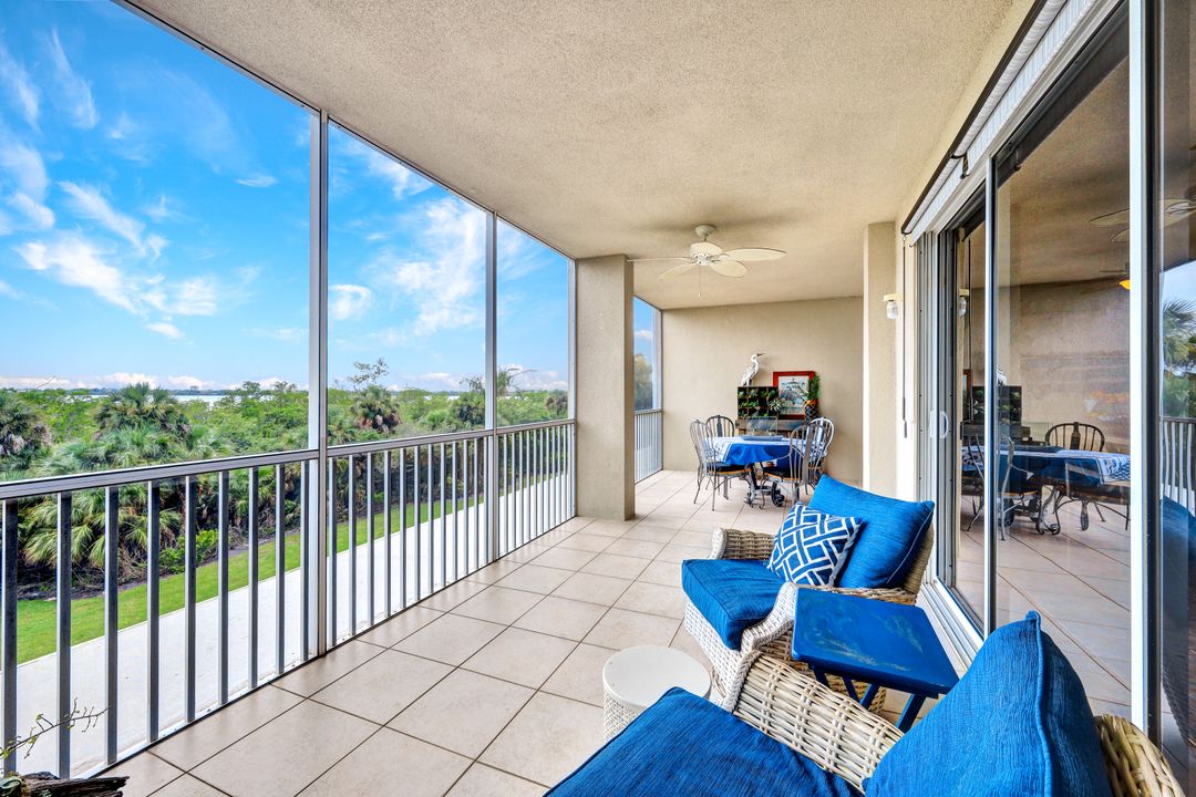 201 Vintage Bay Dr  #B8, Marco Island, FL 34145