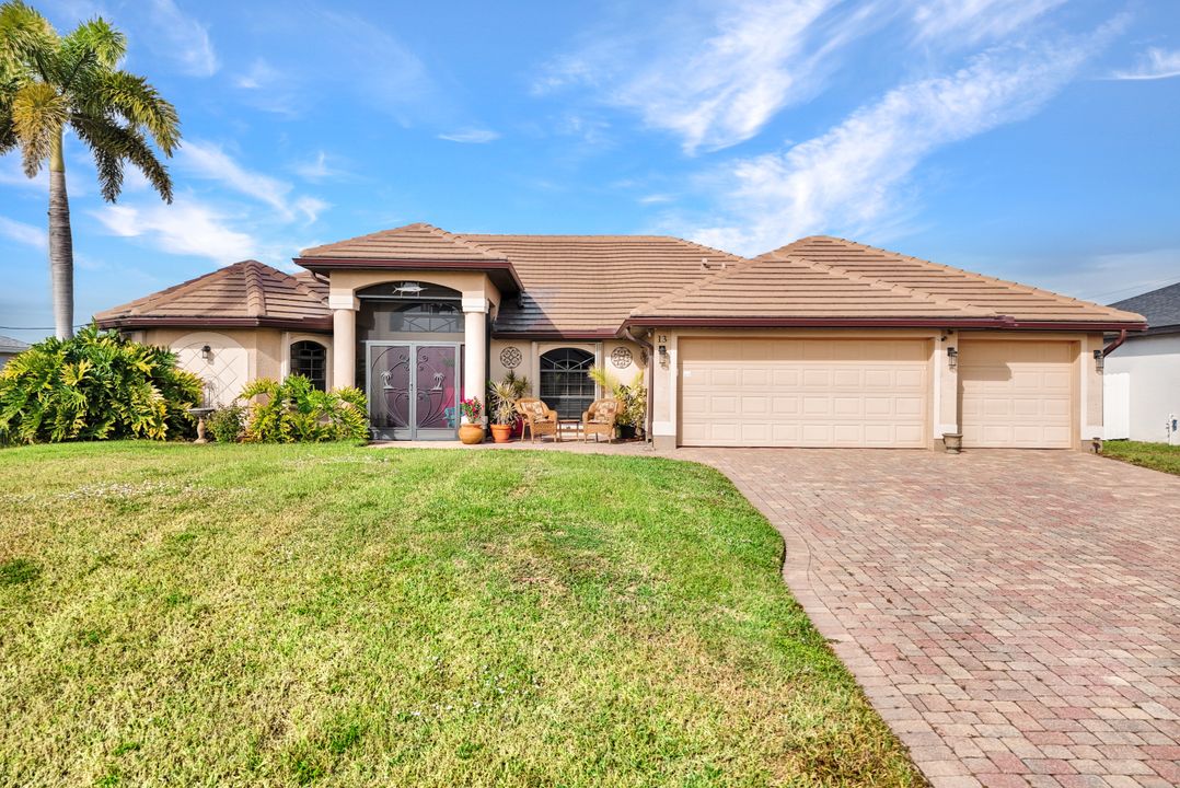 13 NW 8th Terrace, Cape Coral, FL 33993