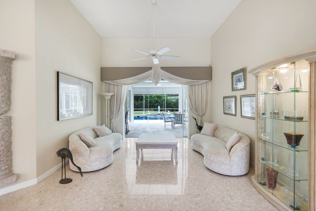 12820 Silverthorn Ct, Bonita Springs, FL 34135