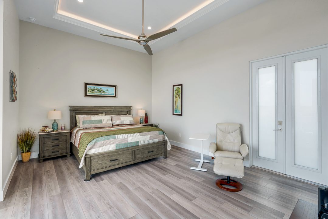 5826 Shell Cove Drive, Cape Coral, FL 33914
