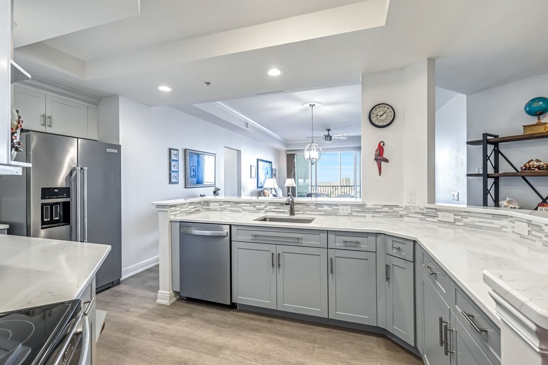 2743 First St #2303, Fort Myers, FL 33916