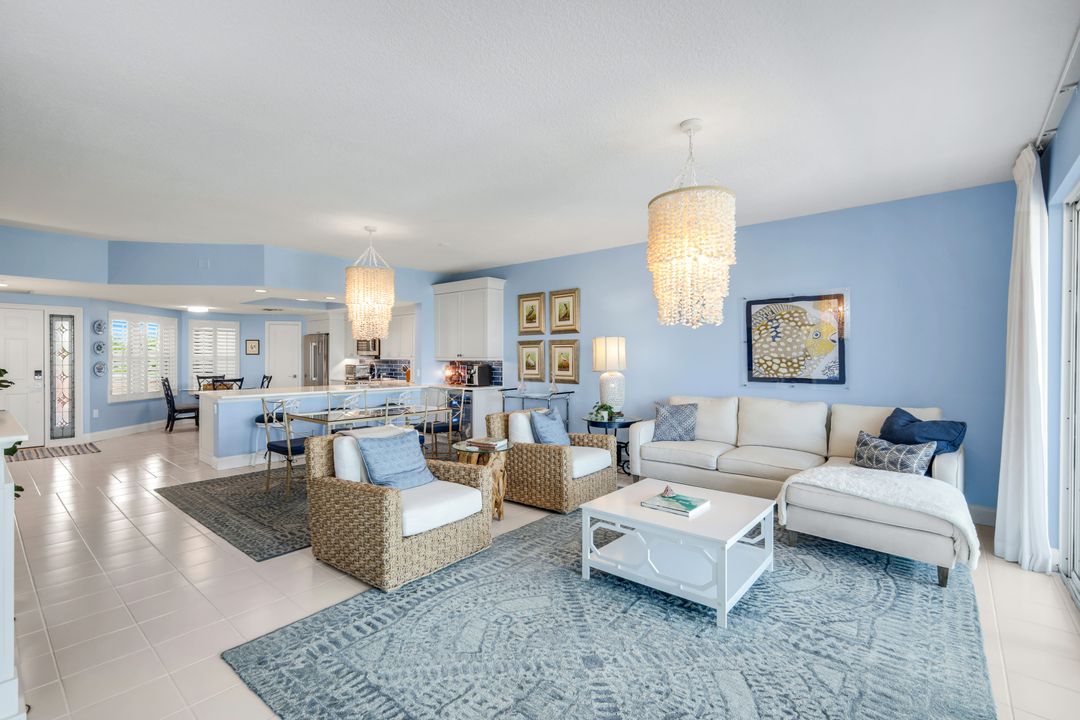 260 Barefoot Beach Blvd #204, Bonita Springs, FL 34134