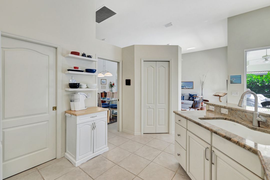 3501 Candleberry Ct, Bonita Springs, FL 34134