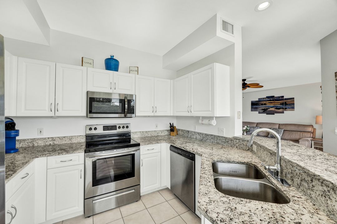 4005 Palm Tree Blvd #307, Cape Coral, FL 33904