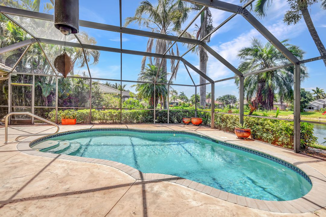 4383 Pomarine Ct, Naples, FL 34119