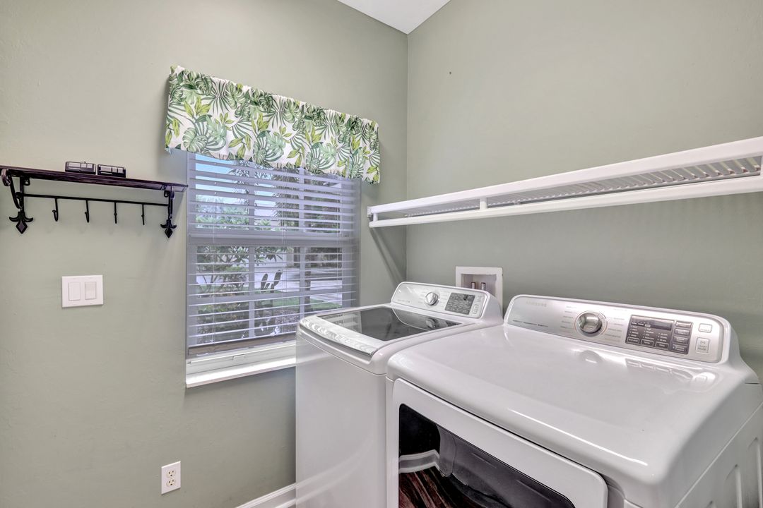 9792 Glen Heron Dr, Bonita Springs, FL 34135