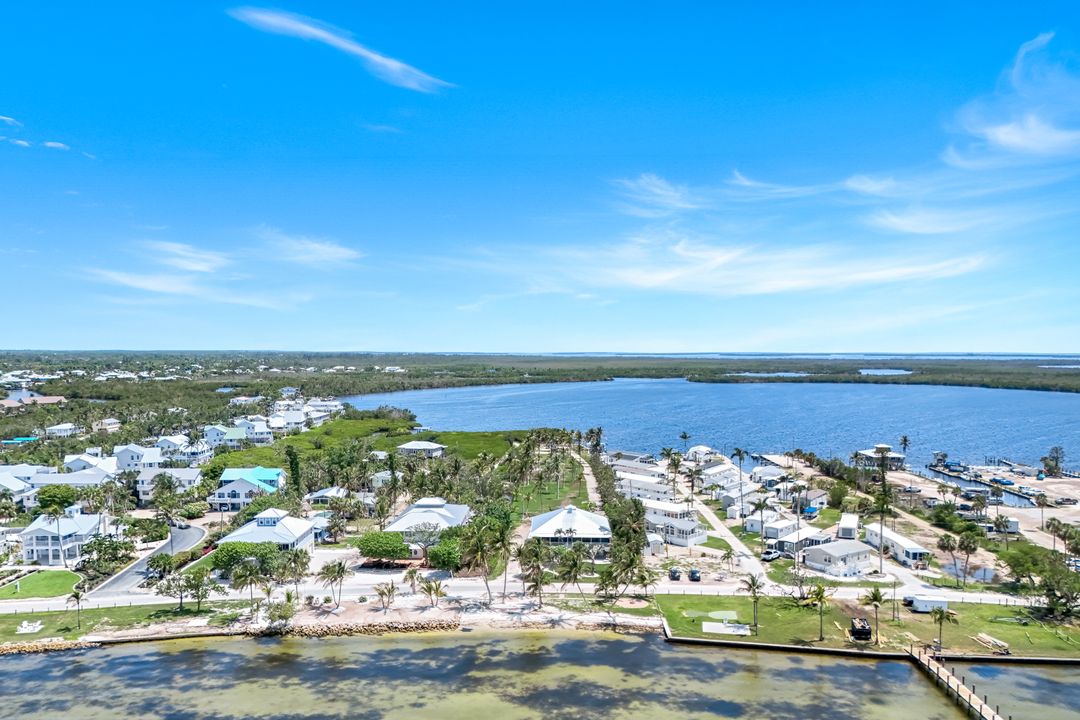 8335 Main St, Bokeelia, FL 33922