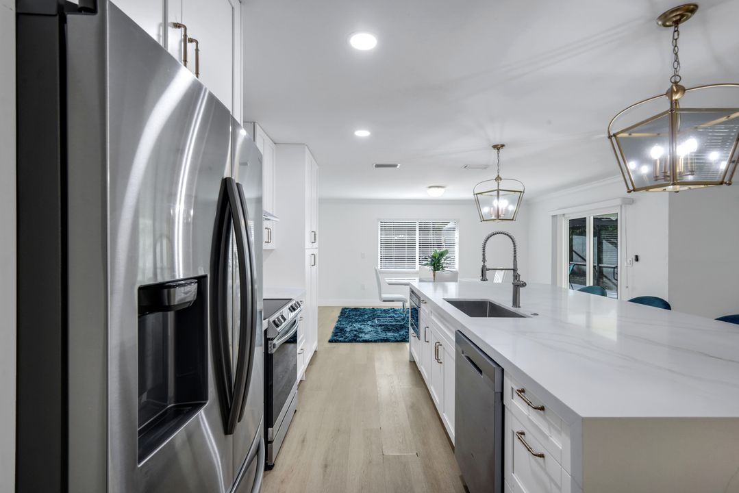 27153 Edenbridge Ct, Bonita Springs, FL 34135