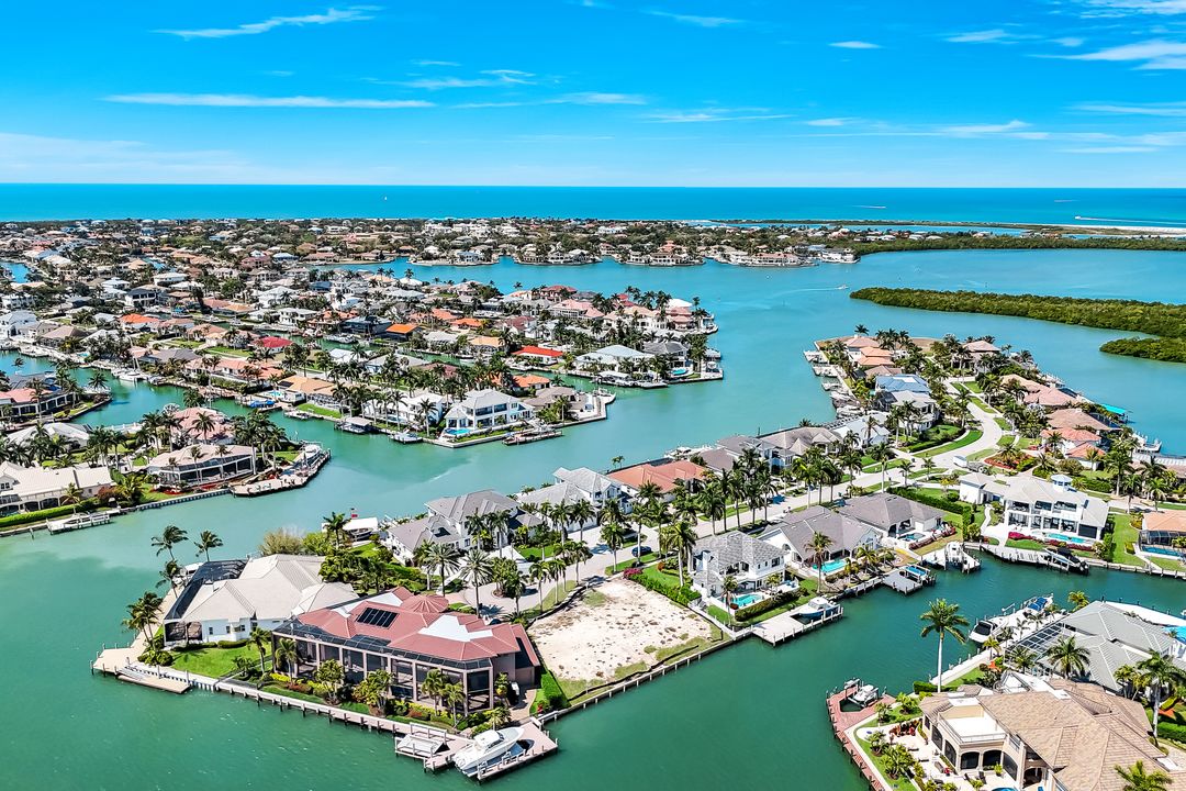 740 Rockport Ct, Marco Island, FL 34145