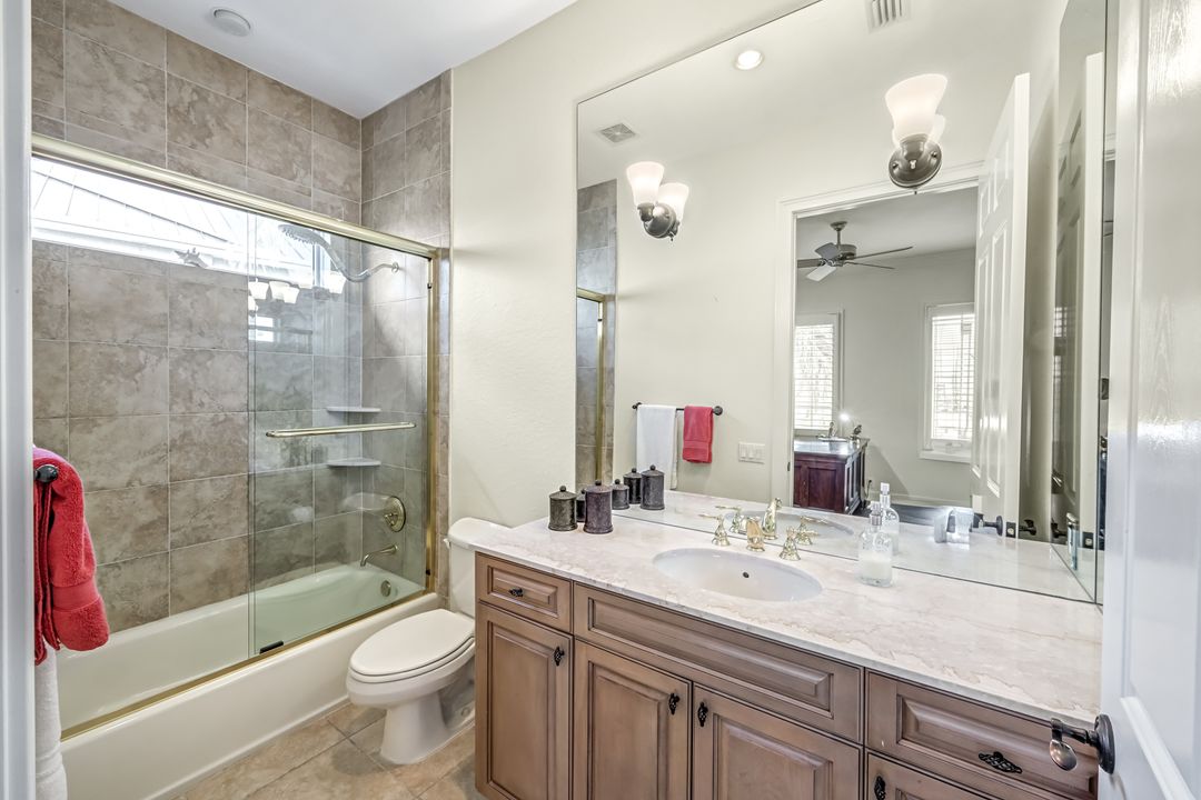 175 Topanga Dr, Bonita Springs, FL 34134
