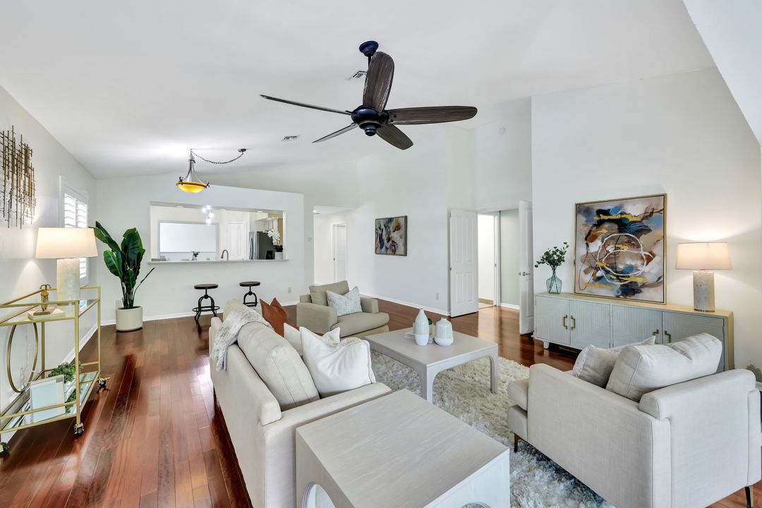 2811 Aintree Ln  #E204, Naples, FL 34112