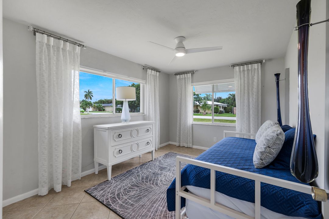 5236 Elm Ct, Cape Coral, FL 33904