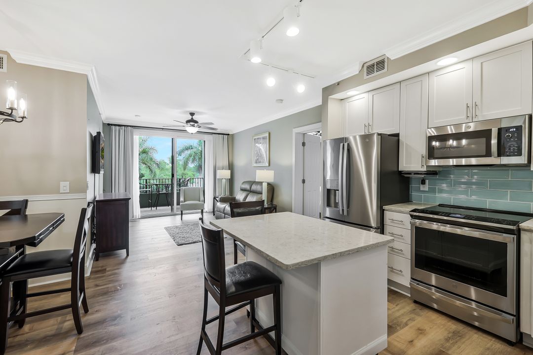 2825 Palm Beach Blvd #316, Fort Myers, FL 33916