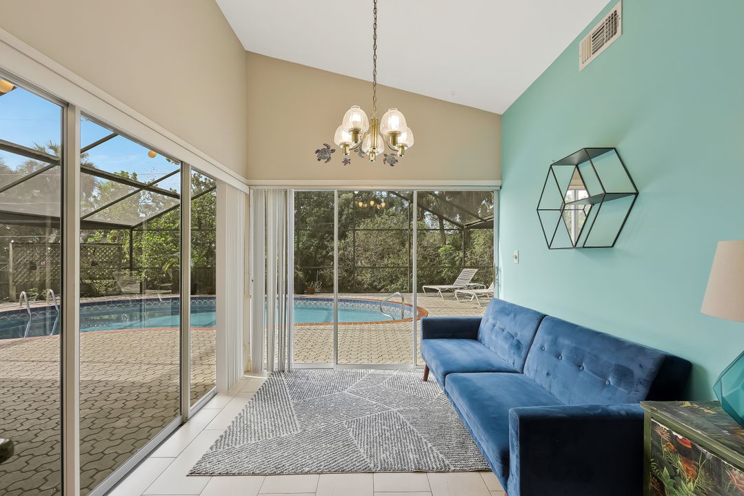 10370 Main Dr, Bonita Springs, FL 34135