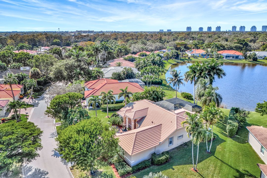 9471 Cedar Creek Dr, Bonita Springs, FL 34135