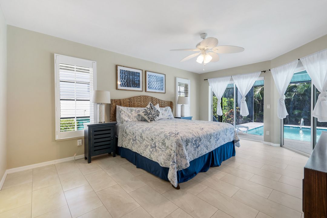 941 Ironwood Ct, Marco Island, FL 34145