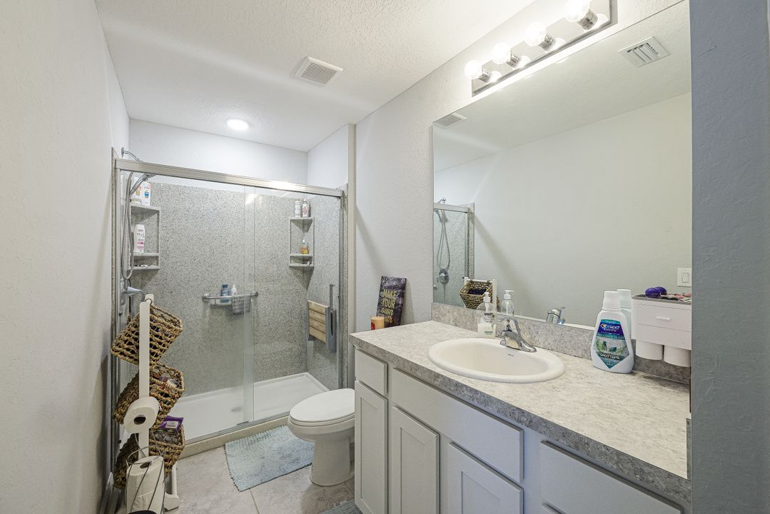 21 NW 23rd Terrace, Cape Coral, FL 33993