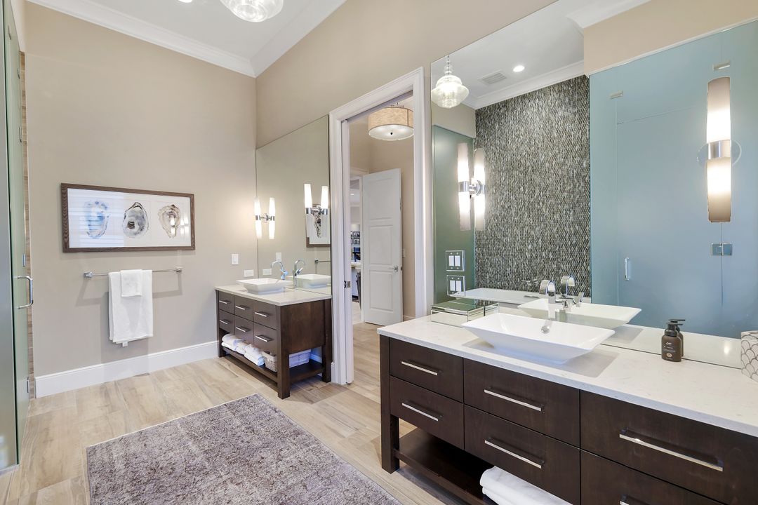 16455 Seneca Way, Naples, FL 34110