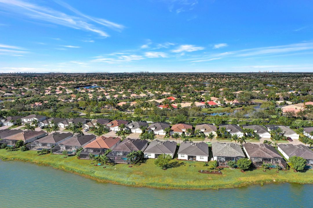 16467 Bonita Landing Cir, Bonita Springs, FL 34135