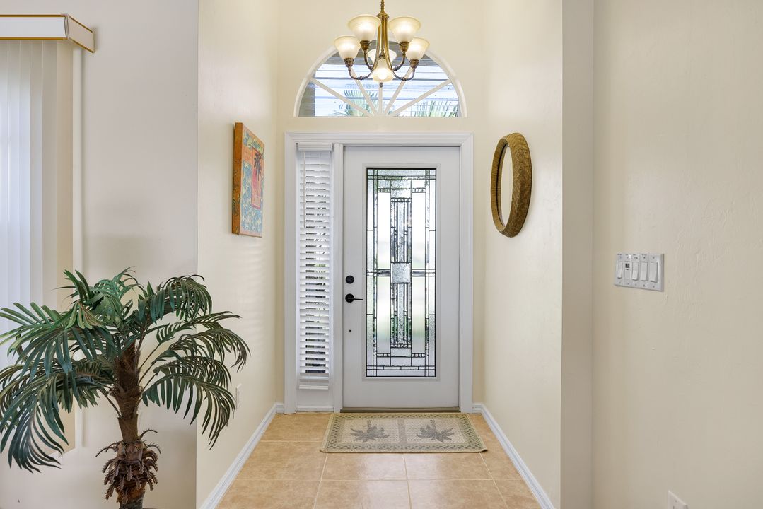 401 NW 18th Ave, Cape Coral, FL 33993