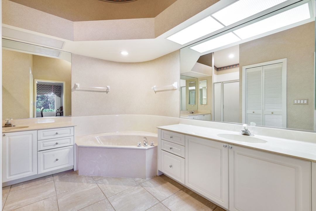 26280 Devonshire Ct #201, Bonita Springs, FL 34134