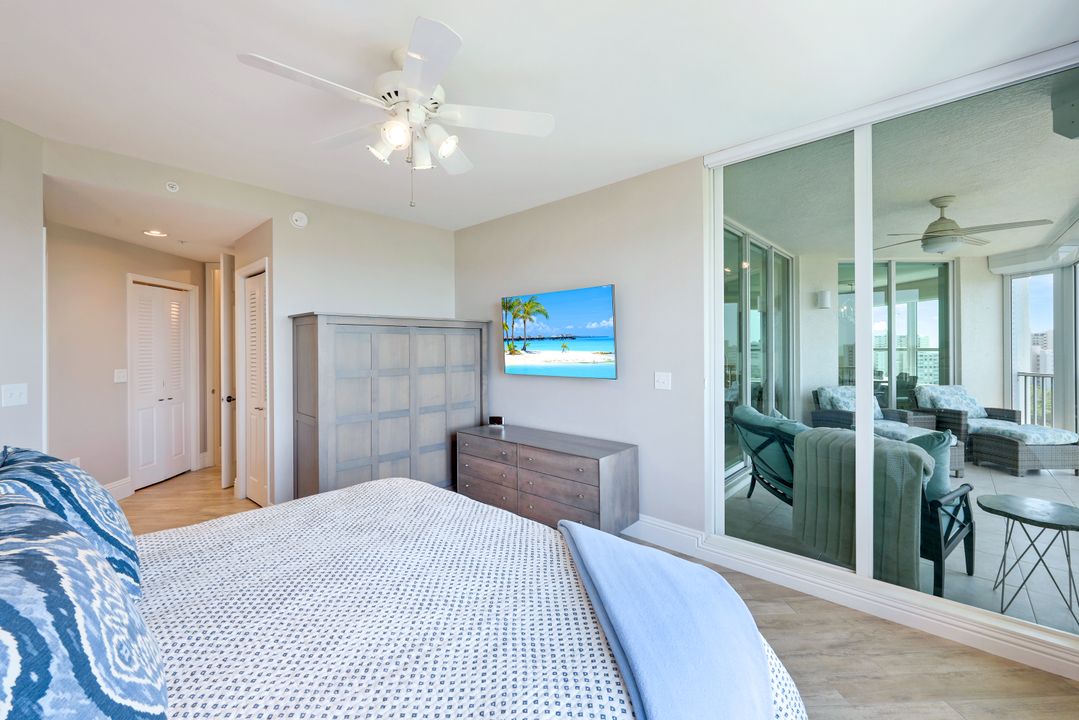 315 Dunes Blvd #1105, Naples, FL 34110