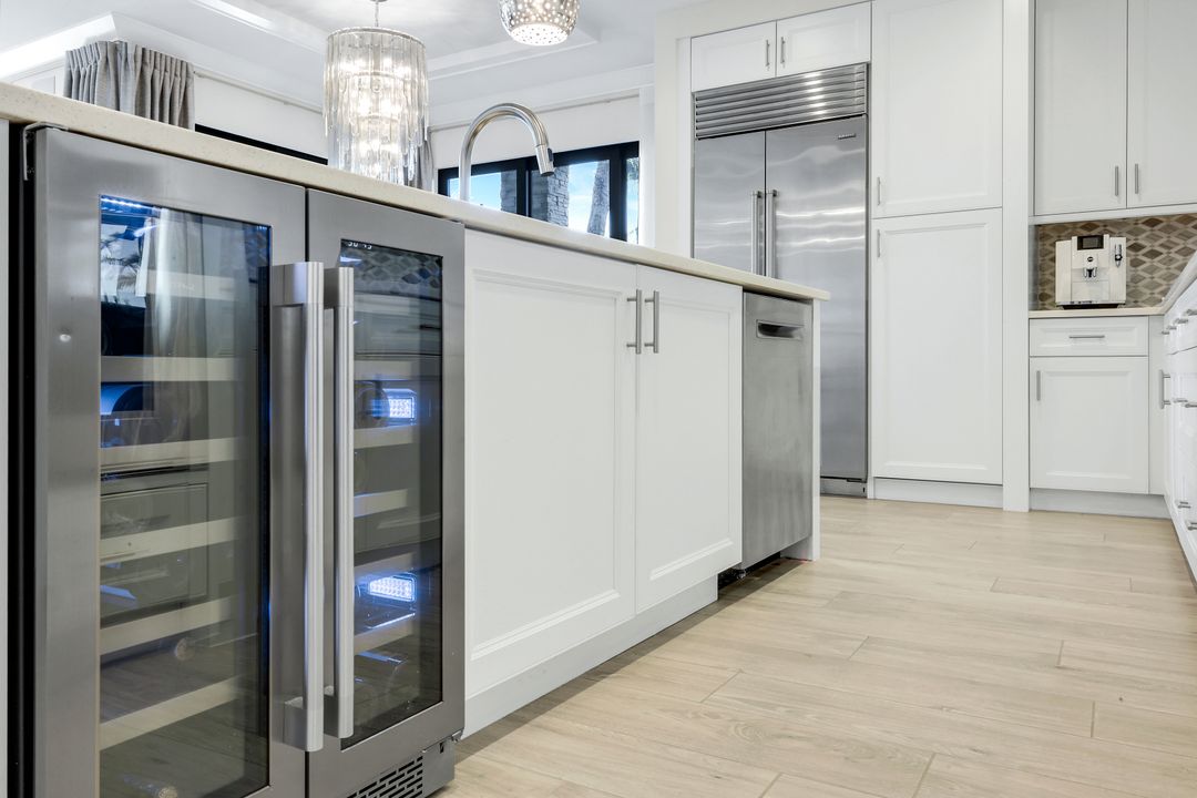 1135 3rd Ave S #209, Naples, FL 34102