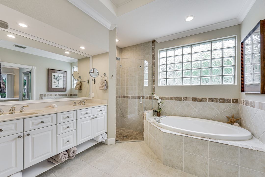 14734 Glen Eden Dr, Naples, FL 34110