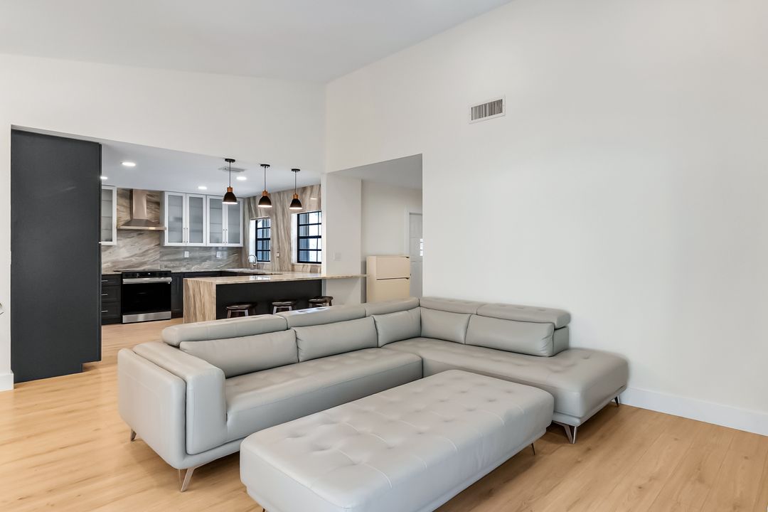 1150 NW 22nd Ave, Delray Beach, FL 33445