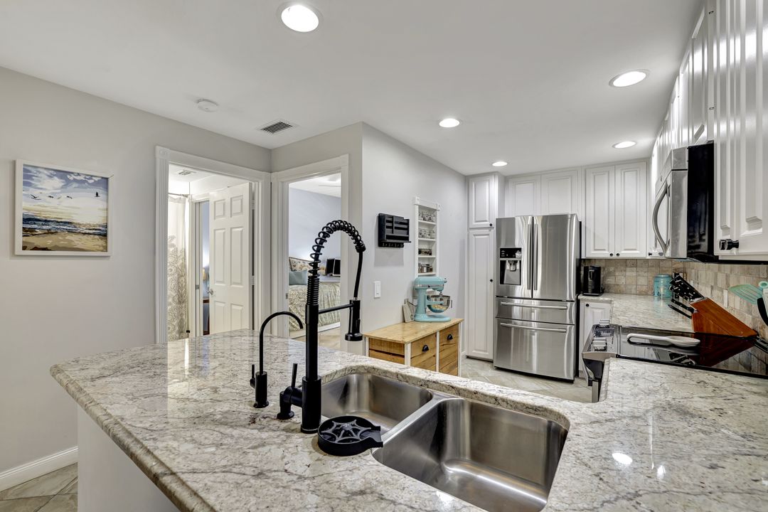 29048 Alessandria Cir, Bonita Springs, FL 34135