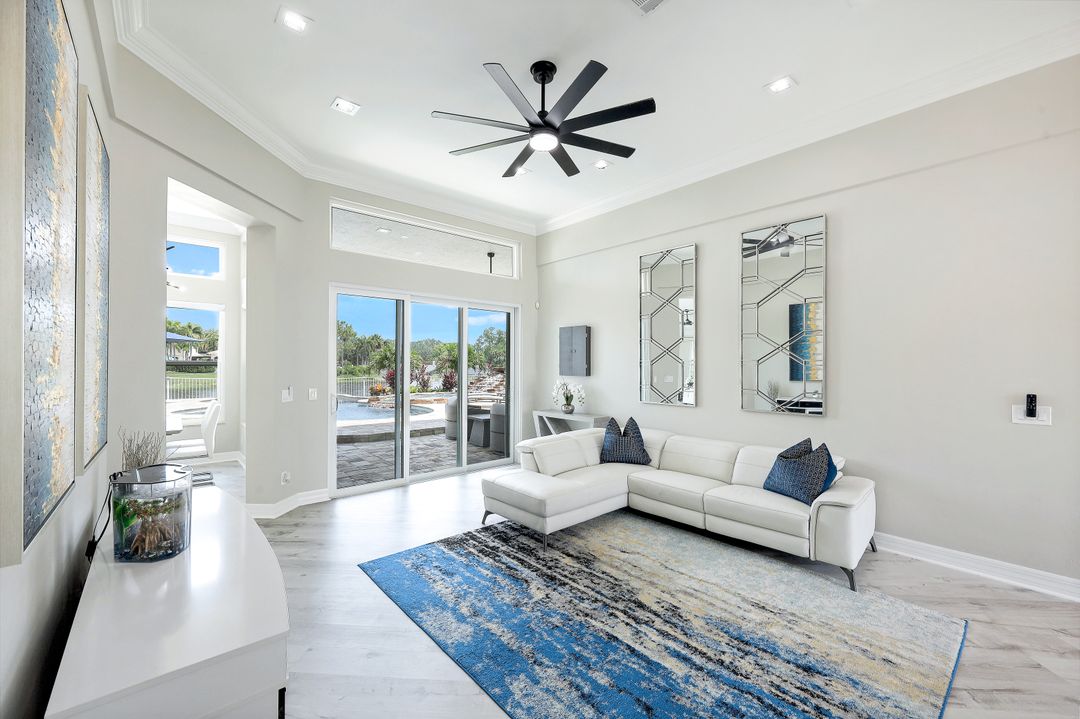 2179 Canary Island Cove, Naples, FL 34119