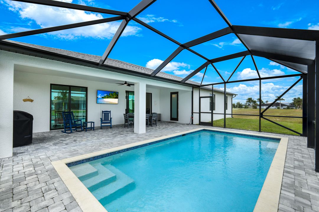 2305 SW 32nd St, Cape Coral, FL 33914