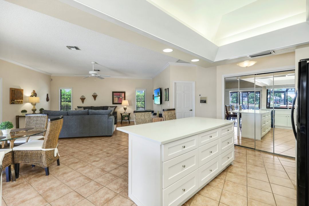 5116 SW 20th Ave, Cape Coral, FL 33914