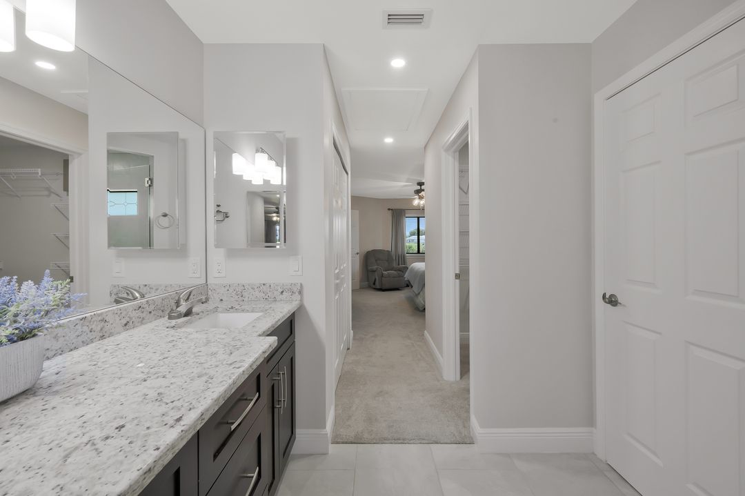 2519 NE 5th Pl, Cape Coral, FL 33909