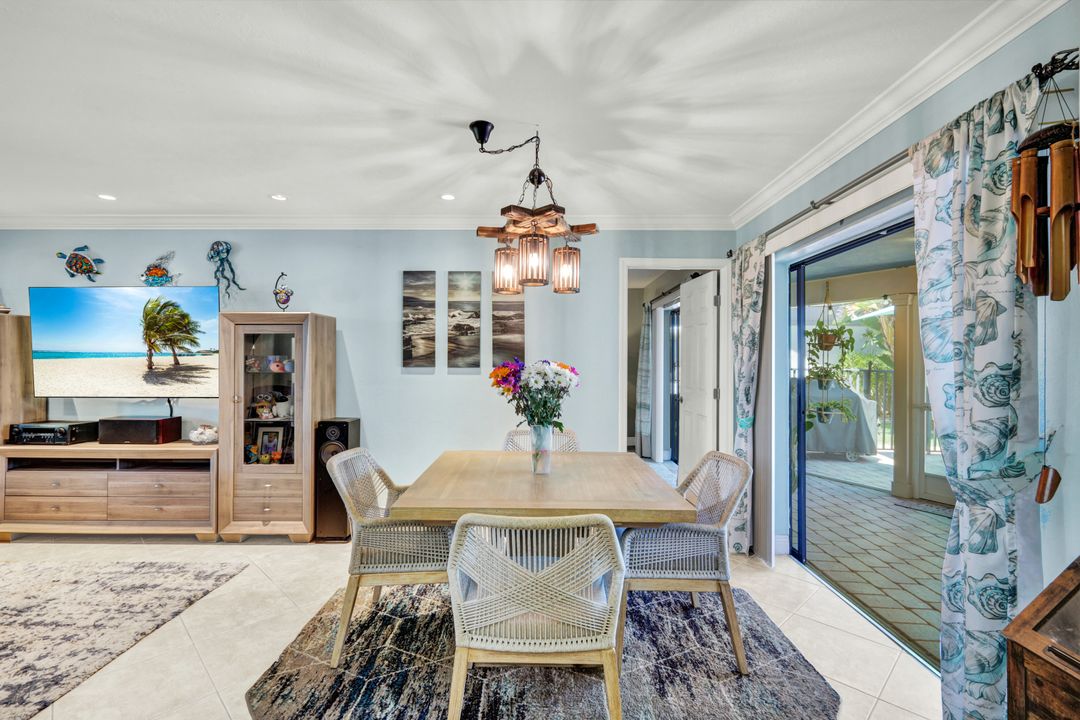 703 SE 33rd Terrace, Cape Coral, FL 33904