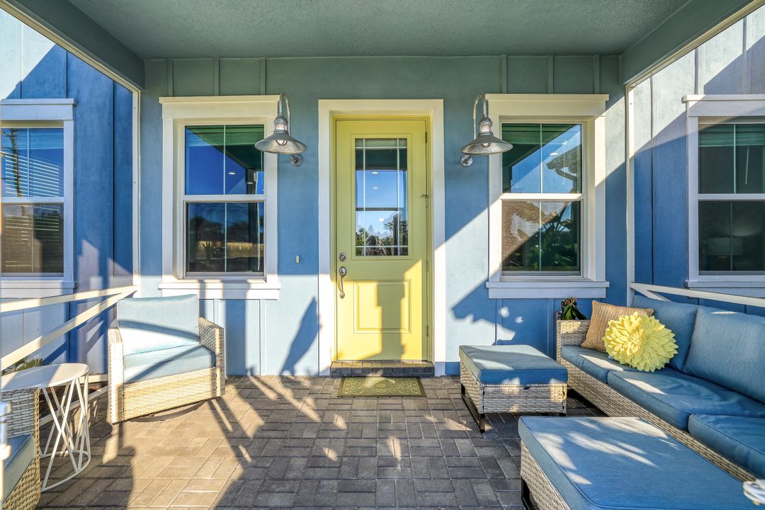 7139 Cayo Coco Ln, Naples, FL 34113