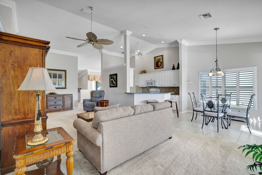 5250 Birmingham Dr #201, Naples, FL 34110