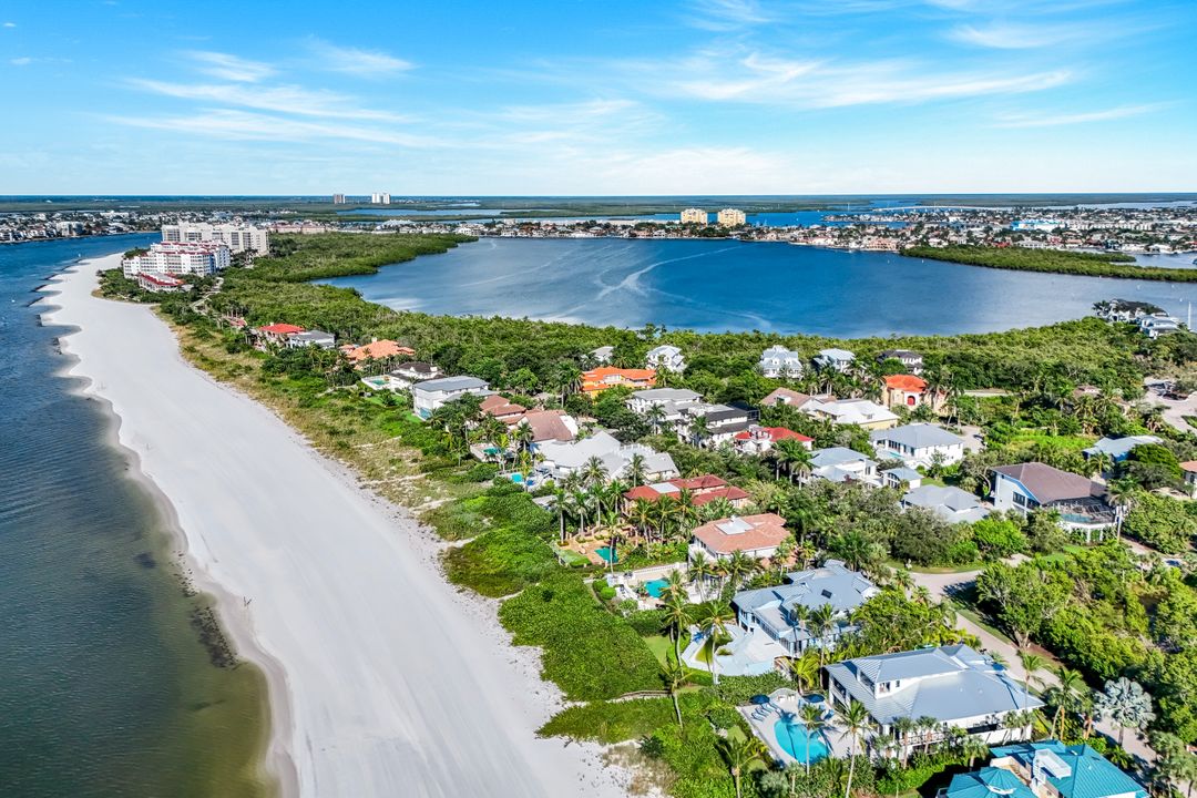 310 Seabreeze Dr, Marco Island, FL 34145