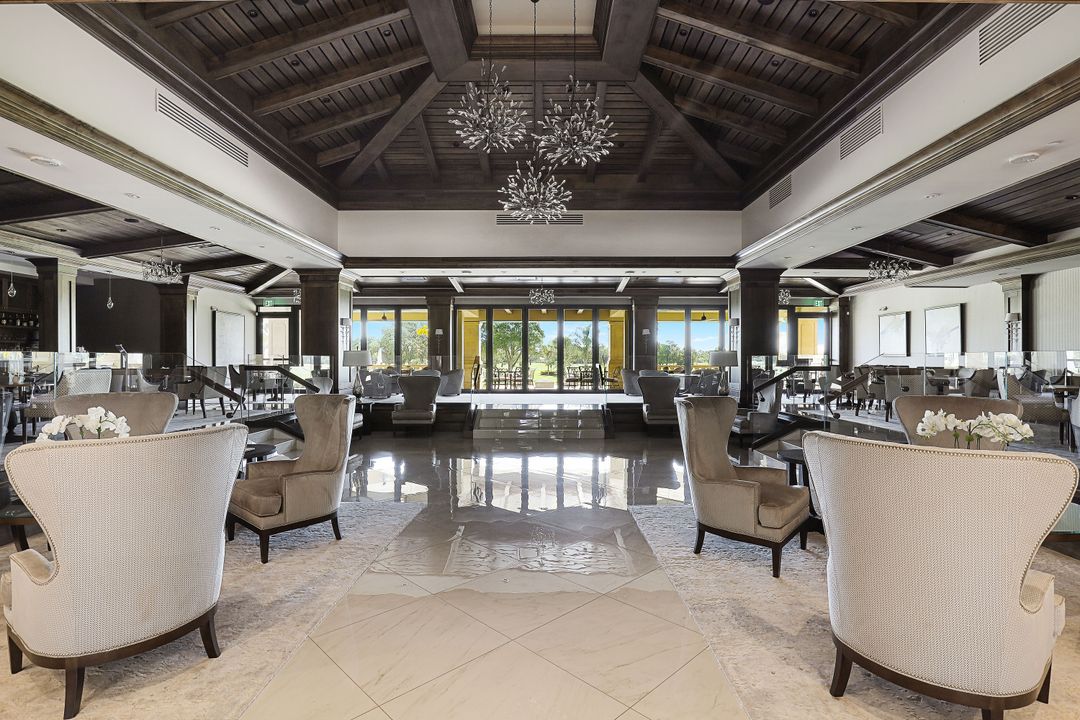 242 Via Perignon, Naples, FL 34119