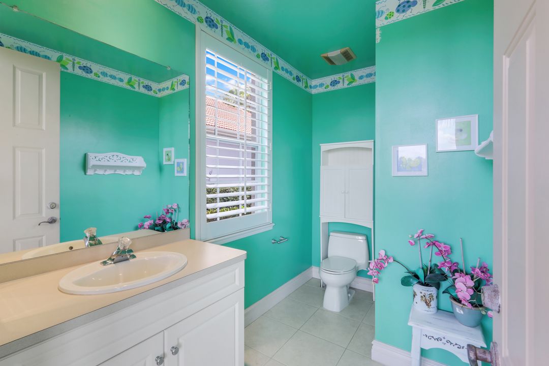 22949 Shady Knoll Dr, Bonita Springs, FL 34135