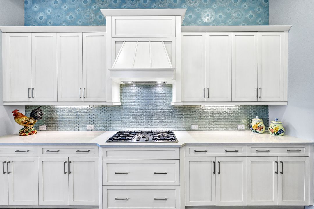 17207 Hidden Estates Cir, Fort Myers, FL 33908