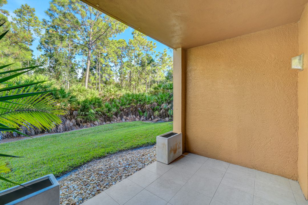 1280 Wildwood Lakes Blvd #104, Naples, FL 34104