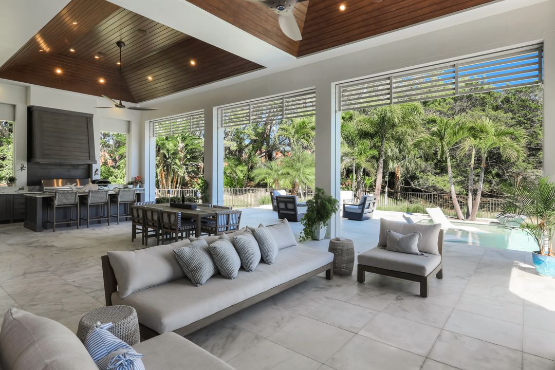 2818 Thistle Way, Naples, FL 34105