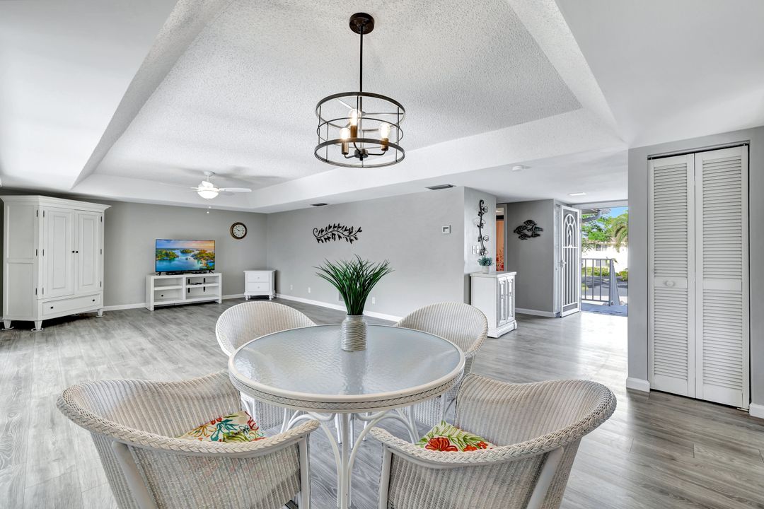 720 Teryl Rd #2, Naples, FL 34112