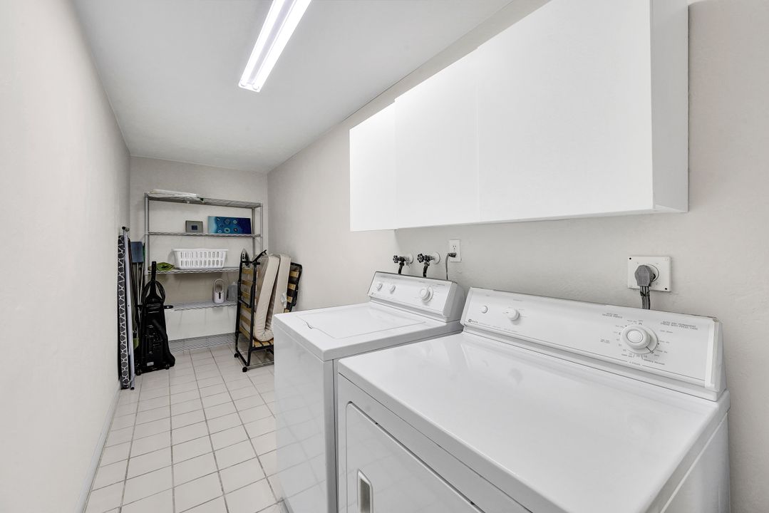557 Hernando Dr, Marco Island, FL 34145