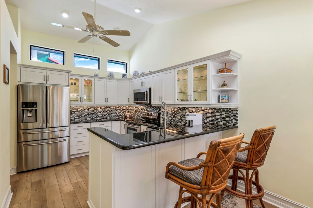 2294 Anchorage Ln #C, Naples, FL 34104