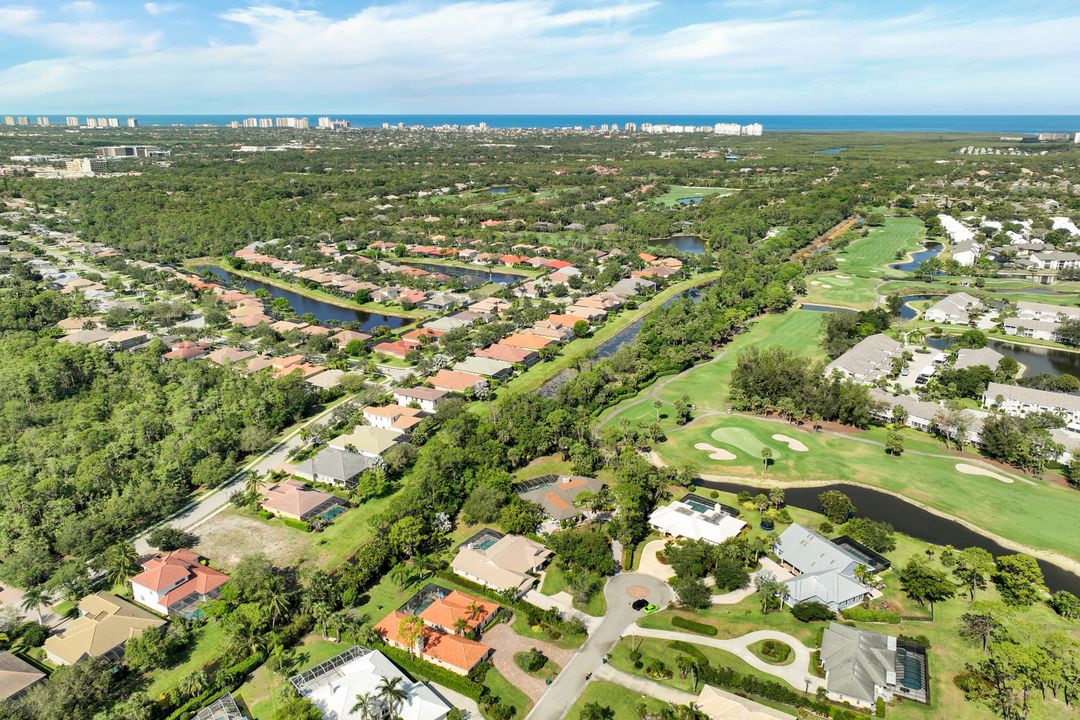 2209 Noble Ct, Naples, FL 34110