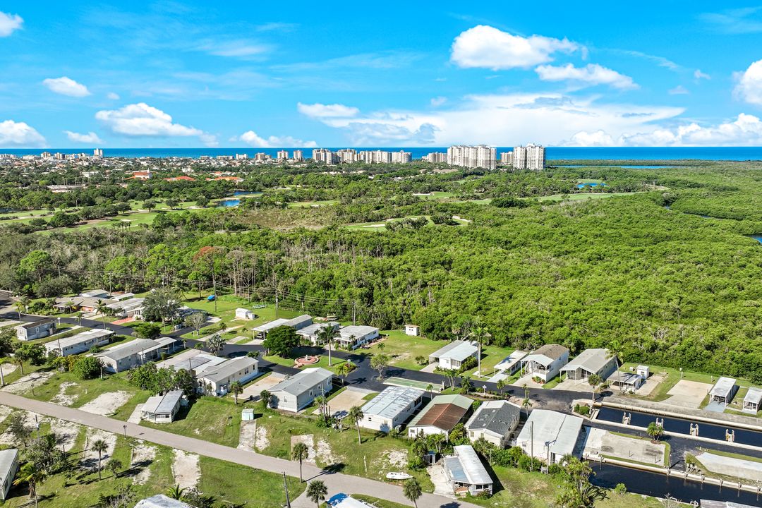 777 Walkerbilt Rd #14, Naples, FL 34110