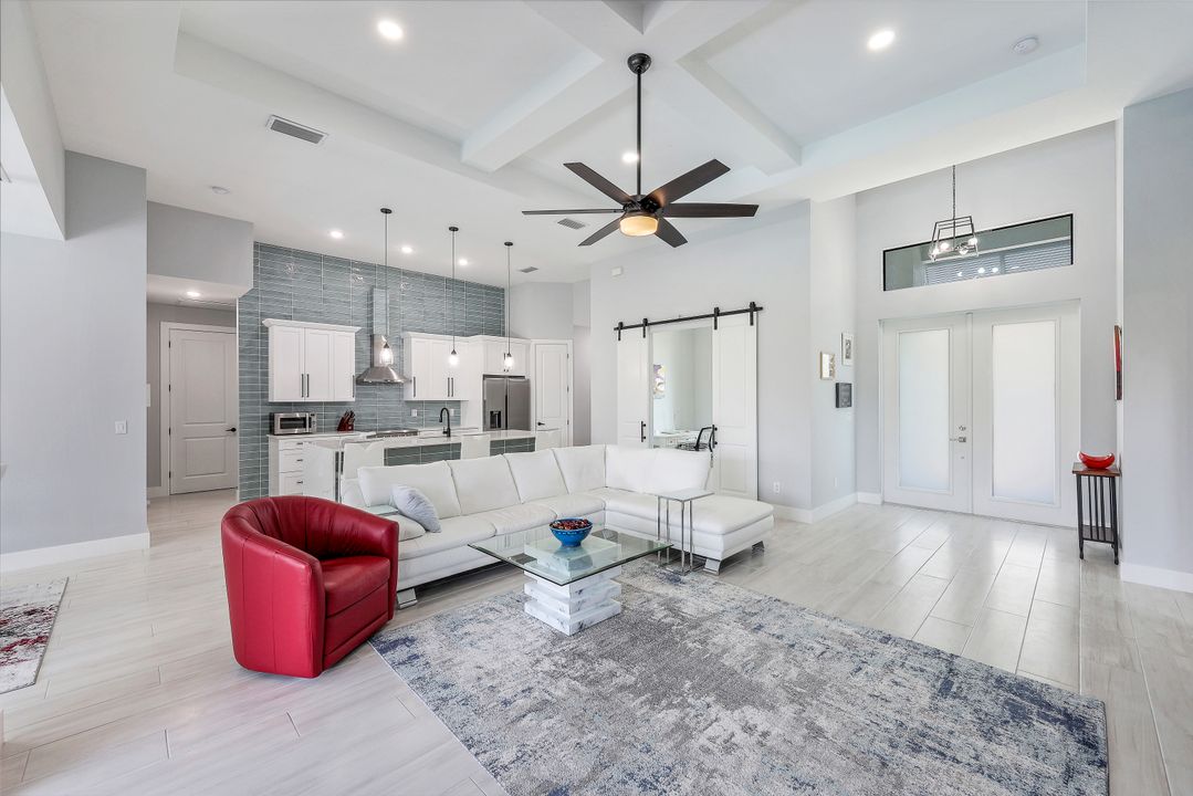 2709 SW 42nd Ln, Cape Coral, FL 33914