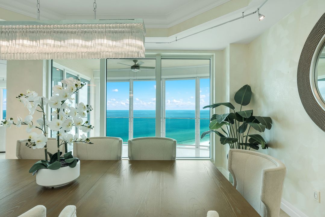 4101 Gulf Shore Blvd N #17N, Naples, FL 34103